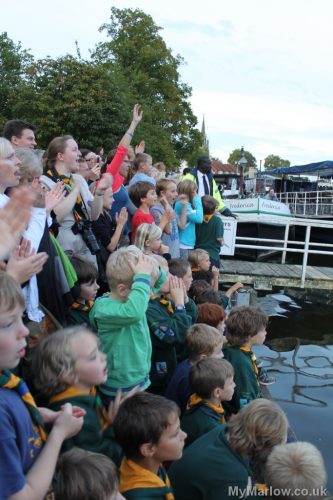 The crowd show their appreciation at the fantastic effort and achievement.