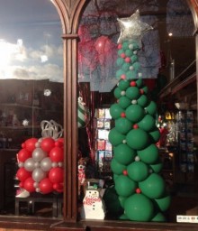 Santa Claus is coming to Marlow today!