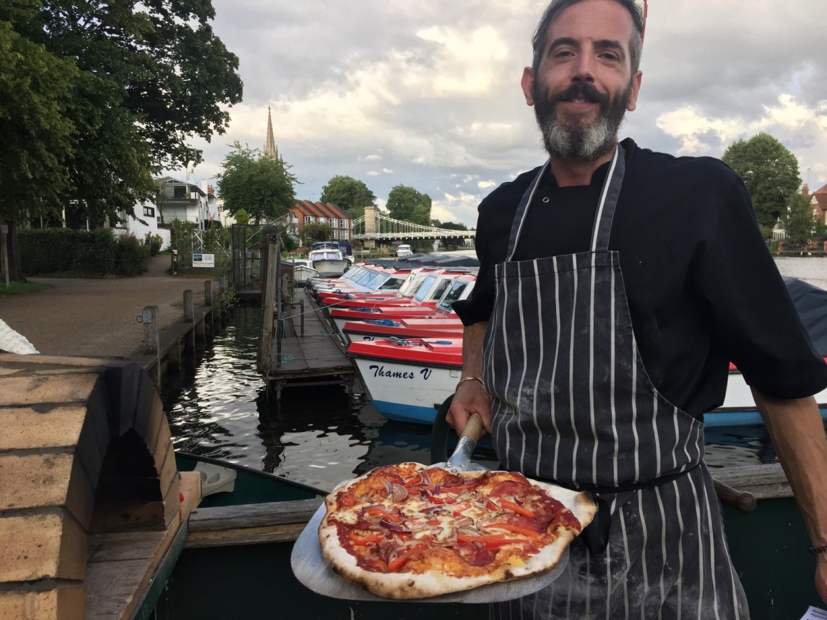 INTERVIEW: The Pizza Boat