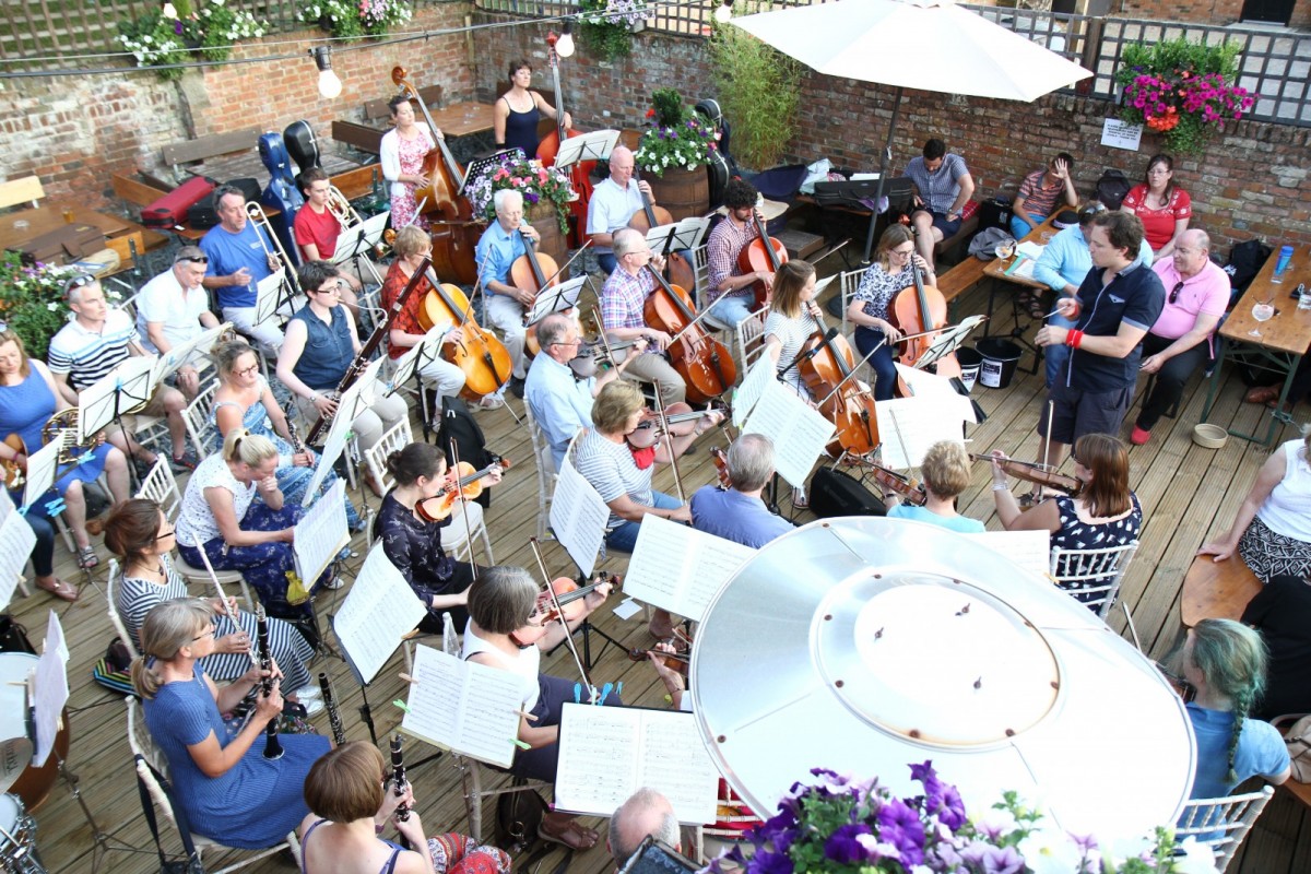 REVIEW and PHOTOS – Marlow Orchestra at The Ship