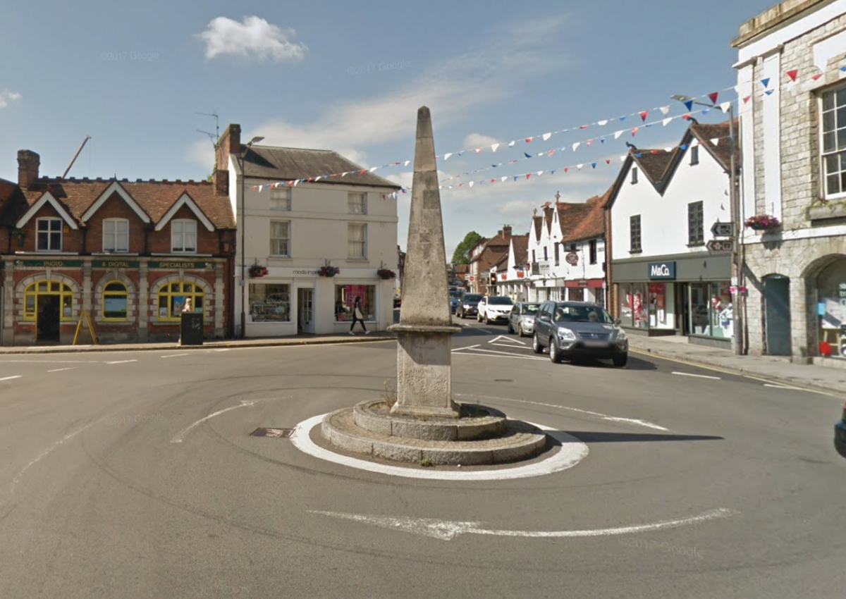 Marlow Obelisk Restoration – w/c 28th August