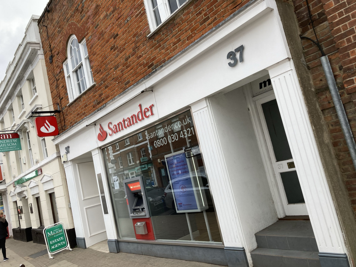 Marlow’s Santander to close