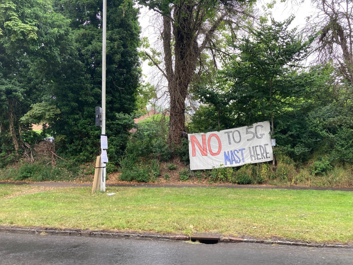 Application REFUSED: 5G Mast on Henley Road