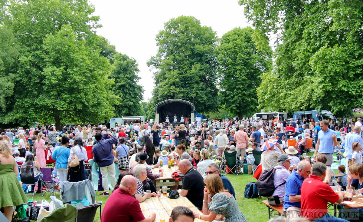 Marlow- we Partied Like The Queen!